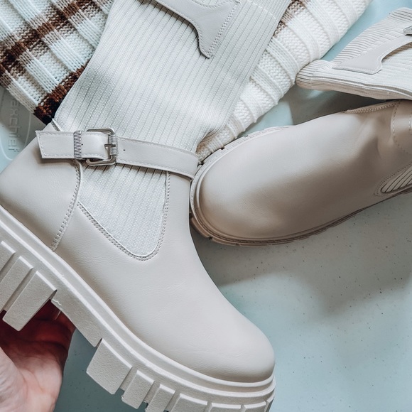 Georgina Sock Boot- own brand - Picture 3 of 3